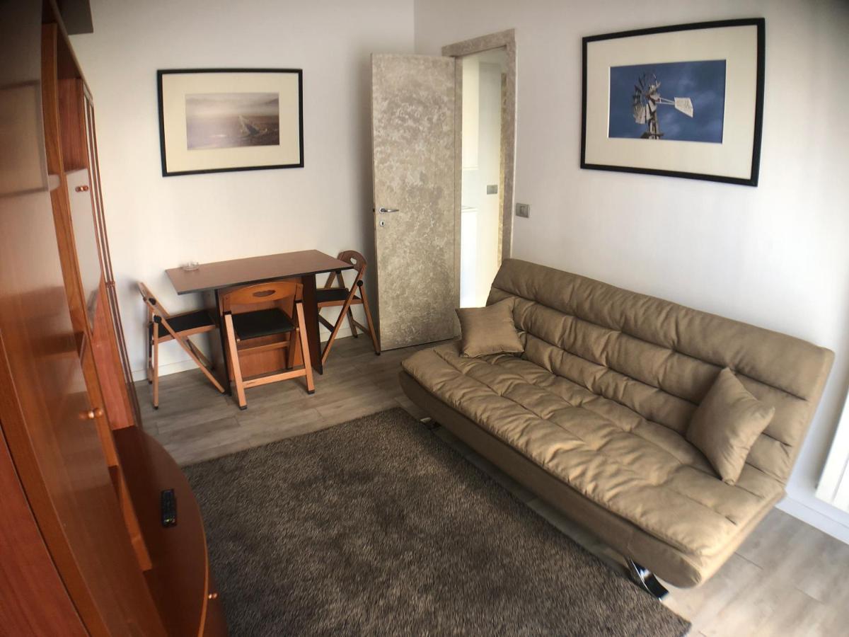 Cozyco Apartman Corsico Kültér fotó