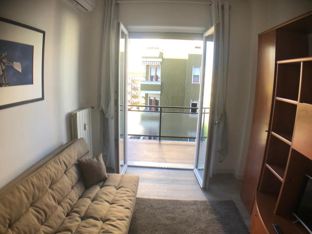 Cozyco Apartman Corsico Kültér fotó